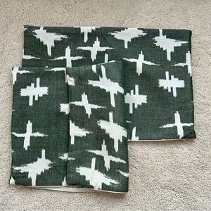 Crate and Barrel Sirocco 22"x15" Rifle Green Pillow Cover-set of 2